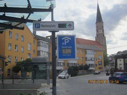 P Marienplatz 1