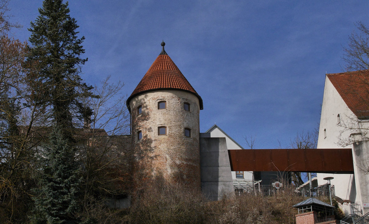 Ein klares Nein zum Parkhaus am Herrenweiher 2 Ein klares Nein zum Parkhaus am Herrenweiher 2