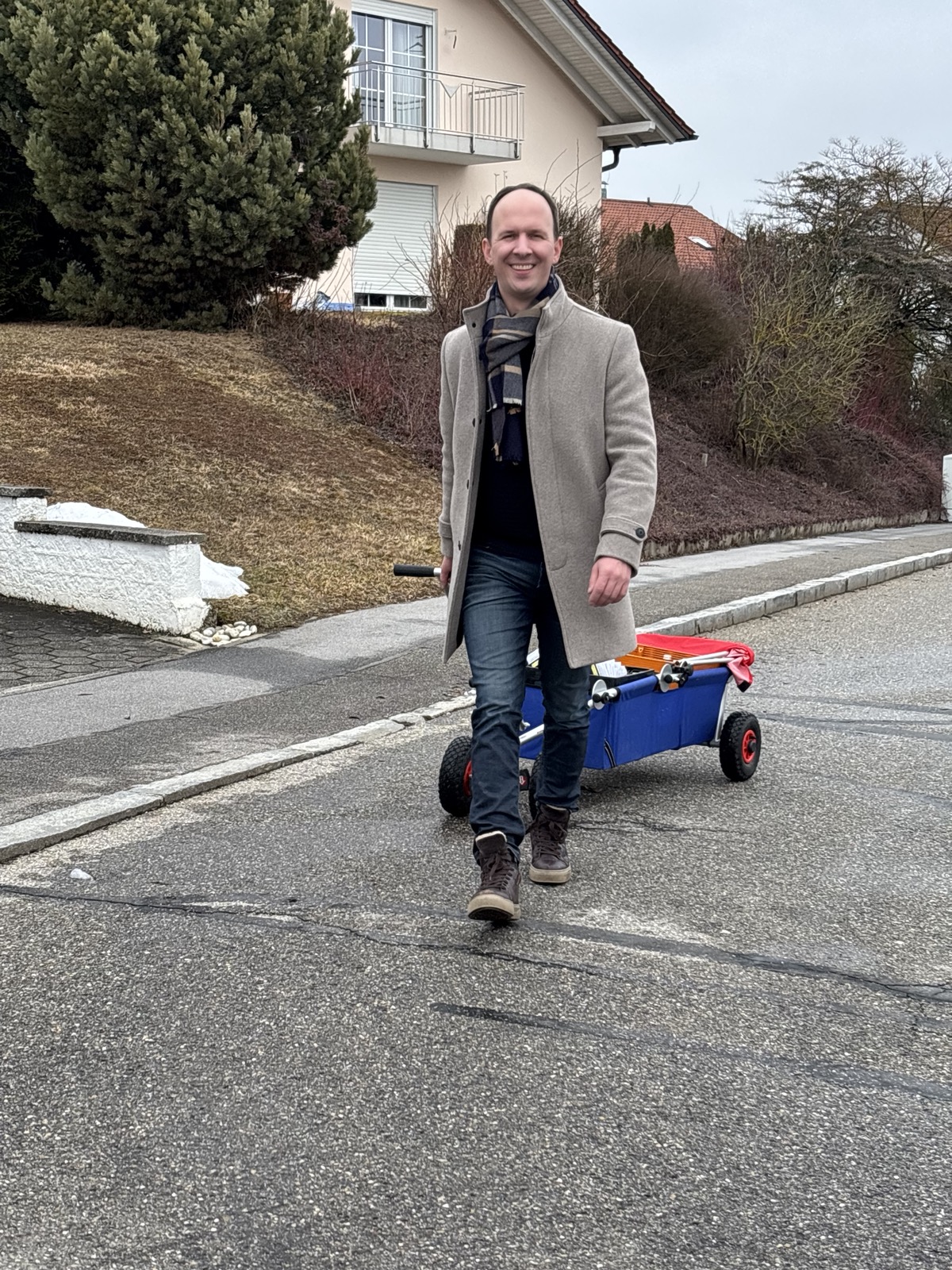 Bürgerliste geht auf Haustür-Tour: Bürgermeisterkandidat Michael Limmer trifft die Menschen vor Ort